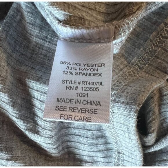 Ruched Front Ribbed Long Sleeve Crop Top With Collar - Picture 3 of 8